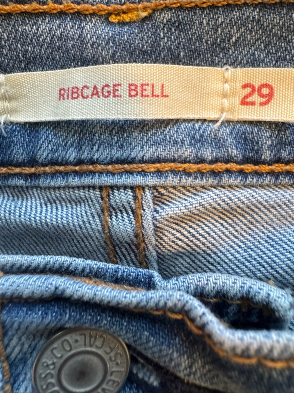 Levi's Ribcage Bell jeans - Picture 7 of 9